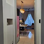 Cozy Homestay Kl Setapak 2R2B 1Cp, Pool, Smarttv, Wifi, Malaysian Only